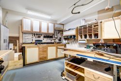 Garage,Workshop,For,Cabinet,Making,And,Wood,Working,With,Tools