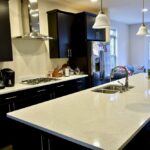 Modern,Home,Kitchen,Interior,With,Beautiful,Island